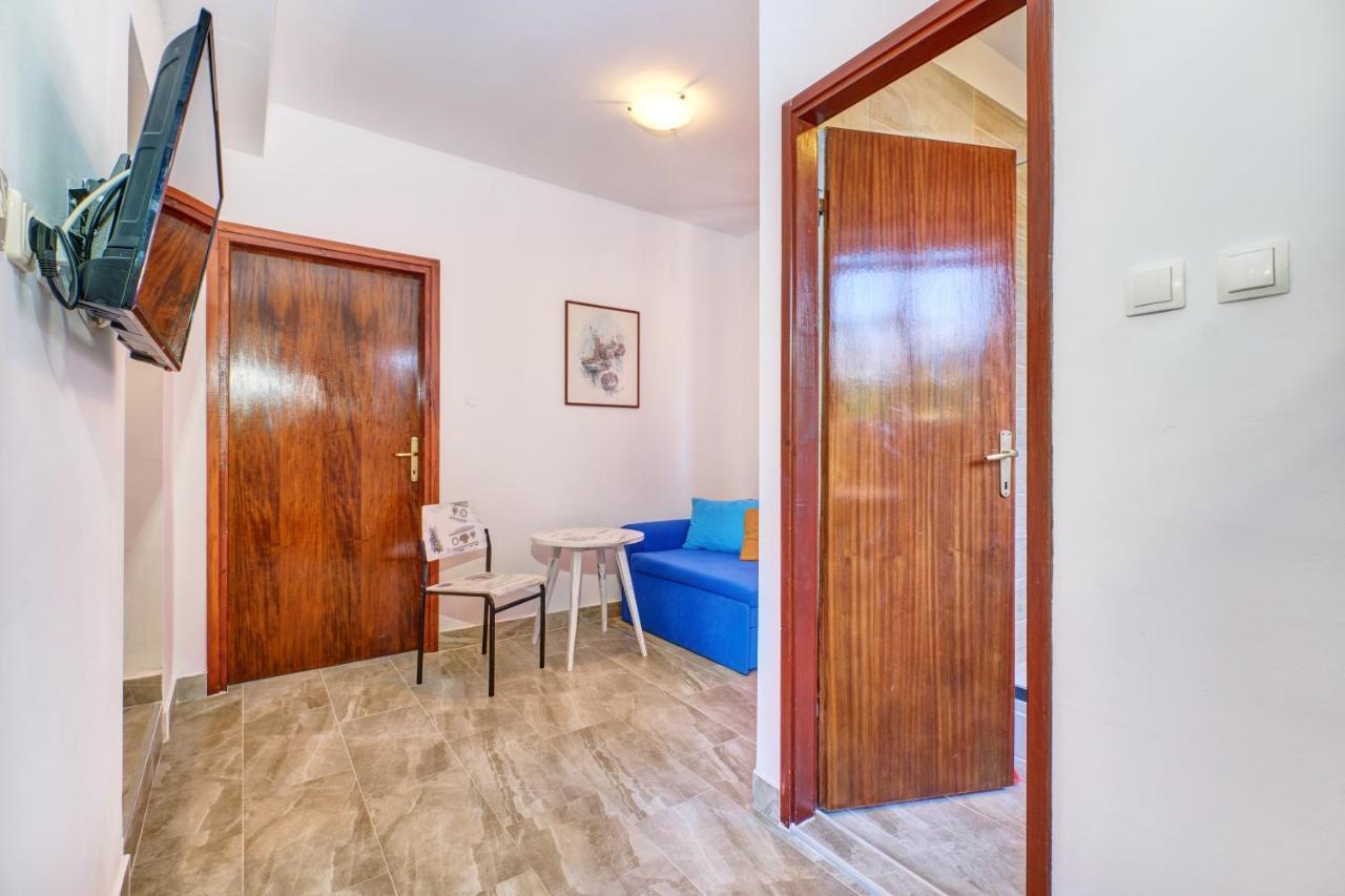 Eco Secluded Apartments Zabodarski Cunski Exterior photo
